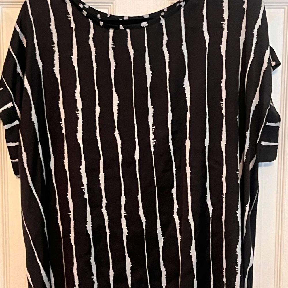 Black and white blouse